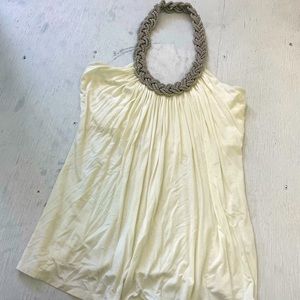Cable & Gauge Women’s medium, flowy cream tank with metal chain strap, NWT